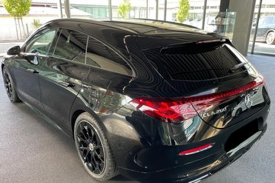 Mercedes CLA 200 Shooting Brake AMG Line