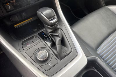 Toyota RAV4 Selection 2.5 Hybrid  4x4