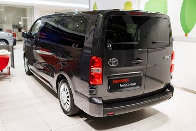 Toyota Proace Verso Long L2H1 Business AT