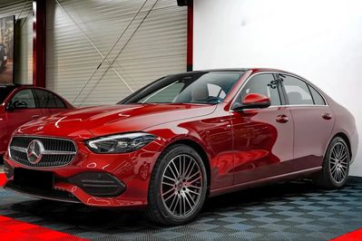Mercedes Klasa C 300 4-Matic Avantgarde