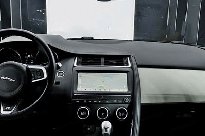 Jaguar E-Pace i4D FWD R-Dynamic S