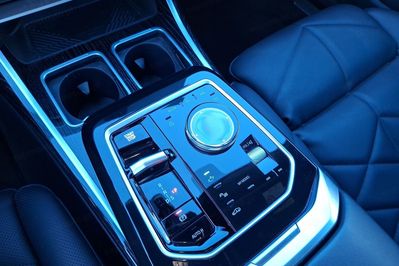 BMW Seria 7 740d xDrive mHEV sport-aut
