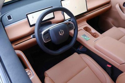 Leapmotor C10 Design 1.5 Hybrid