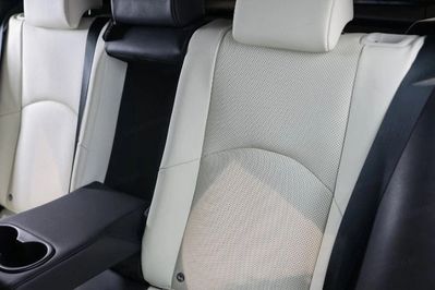 Lexus UX 300h F Sport