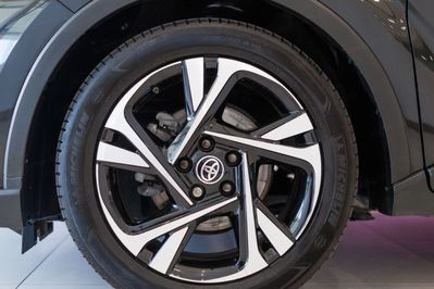 Toyota C-HR 1.8 Hybrid