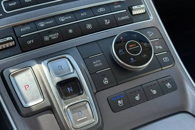 Hyundai Santa Fe 1.6 T-GDI HEV Platinum 4WD