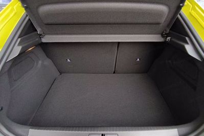 Peugeot 208 Allure e-DCS6  1.2 mHEV