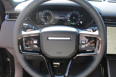 Land Rover Range Rover Velar D200 Dynamic SE