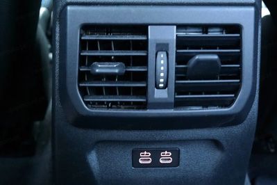 BMW Seria 2 218i Sport Line aut