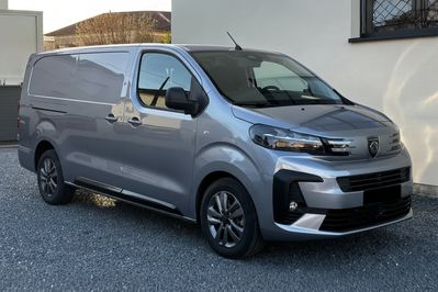 Peugeot Expert XL L2H1 EAT8