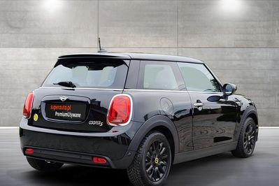 Mini Mini Cooper SE Classic Trim