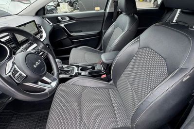 Kia Ceed 1.5 t-Gdi Tribute Dct