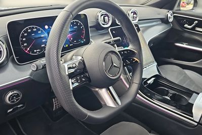 Mercedes Klasa C 200.4MATIC 9G-Tronic Amg Line
