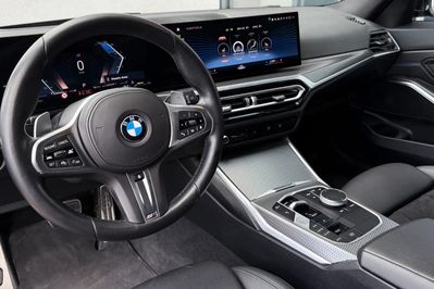 BMW Seria 3 Touring 320d xDrive M Sport