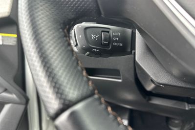 Peugeot 3008 GT Pack 1.6 PHEV e-EAT8 4x4