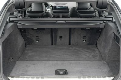 BMW Seria 3 330e xDrive M Sport sport-aut