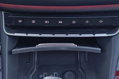 MG HS 1.5 T-GDI Exclusive DCT