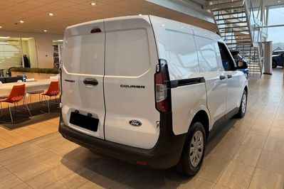 Ford Transit Courier Trend L1H1