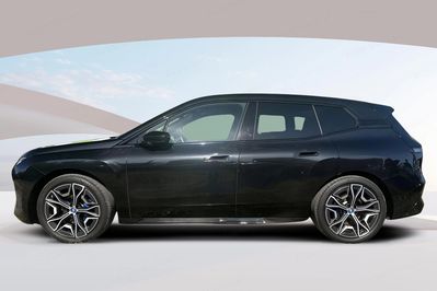 BMW iX xDrive40 76.6kWh Essence
