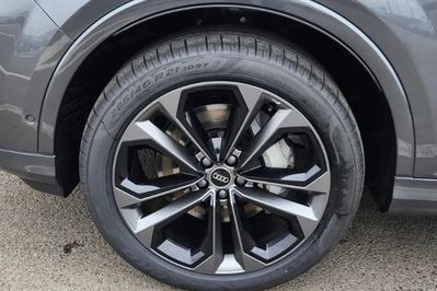 Audi Q7 TDI quattro S Line