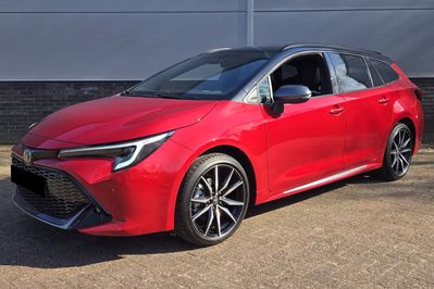 Toyota Corolla GR Sport 2.0 Hybrid Dynamic Force