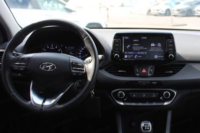 Hyundai i30 1.5 T-GDI Modern