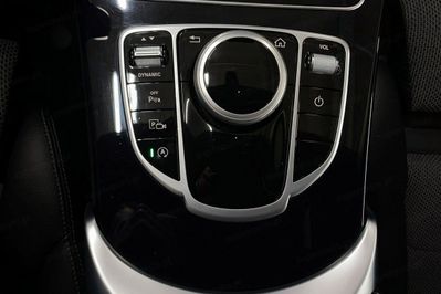 Mercedes Klasa C 180 9G-TRONIC