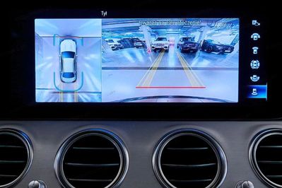 Mercedes Klasa E 220 d 4MATIC AMG Line