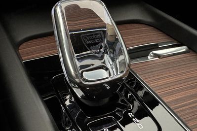 Volvo V60 B4 Ultra Dark