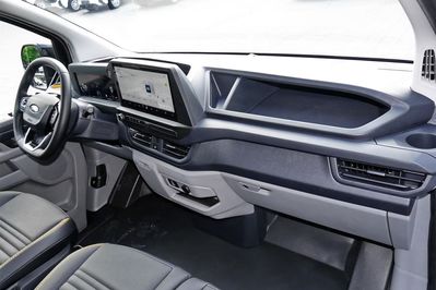 Ford Transit Custom L2H1 320 Zabudowa Brygadowa Trail A8 AWD