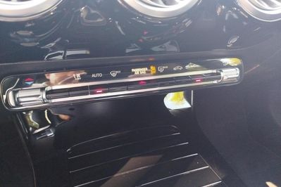 Mercedes CLA 200 AMG Line
