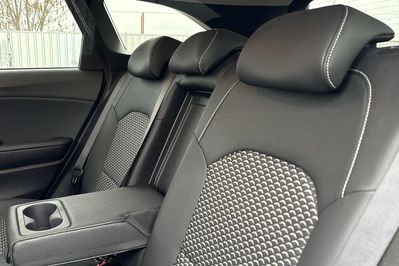 Kia Ceed 1.5 T-GDI Tribute DCT