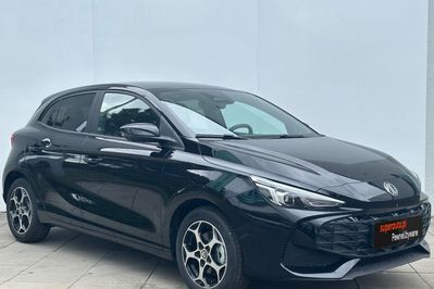 MG 3 1.5 HEV+ Exclusive