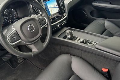 Volvo V60 B4 D Momentum