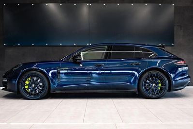 Porsche Panamera 4S E-Hybrid Sport Turismo