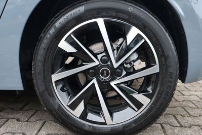 Opel Corsa Edition 1.2 Turbo