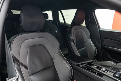 Volvo V60 B4 R-Design aut