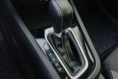 Renault Arkana 1.6 E-Tech Techno MMT