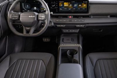 Kia Seltos 1.6 T-GDI X-Line DCT 4WD