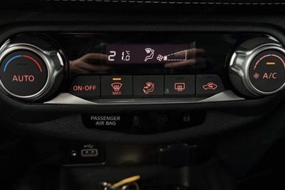 Nissan Juke 1.0 DIG-T N-Connecta