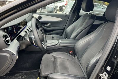 Mercedes Klasa E 220 d 4MATIC AMG Line