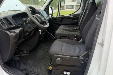Iveco Daily 35S18 V (16m3) Zabudowa Brygadowa