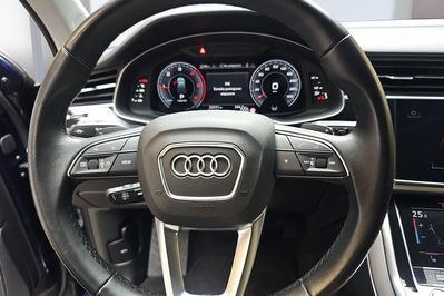 Audi Q7 50 TDI quattro S Line