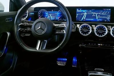 Mercedes Klasa A 220 4MATIC AMG Line