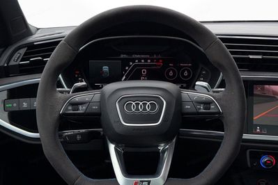Audi Q3 RS S tronic