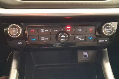 Jeep Compass 1.5 FWD DCT