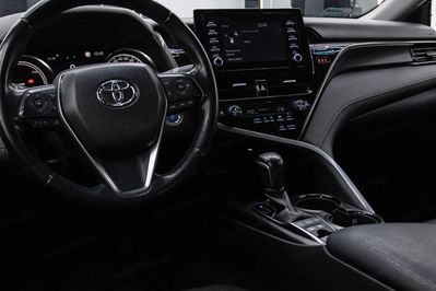 Toyota Camry 2.5 Hybrid Comfort Cvt