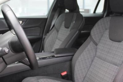 Volvo V60 B4 D Momentum