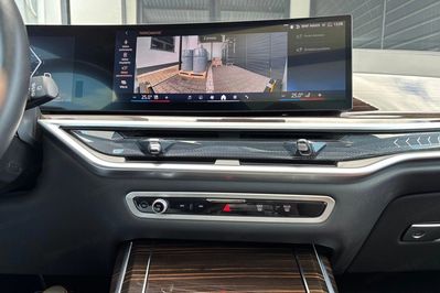 BMW X7 xDrive40d mHEV sport-aut