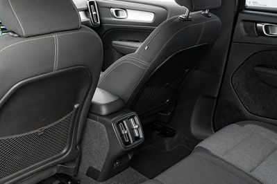 Volvo XC40 T3 Momentum Pro